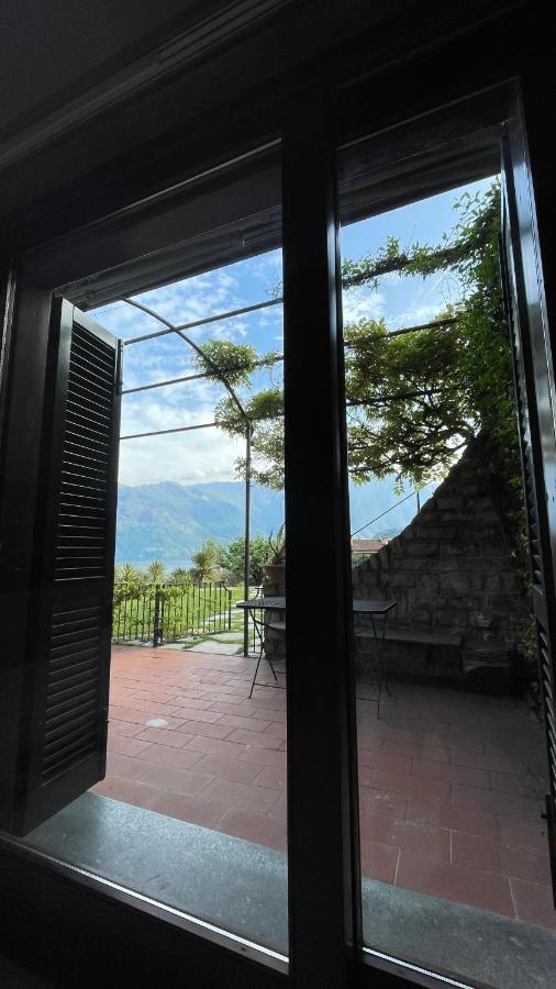 Lake View, Swimming Pool, Tennis Court And Private Parking Mezzegra Exterior photo